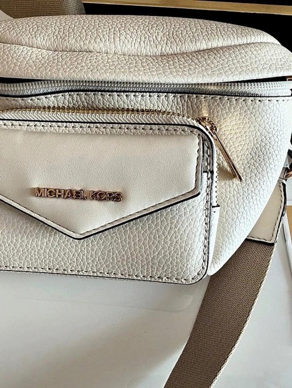 Michael Kors Crossbody Bag in White